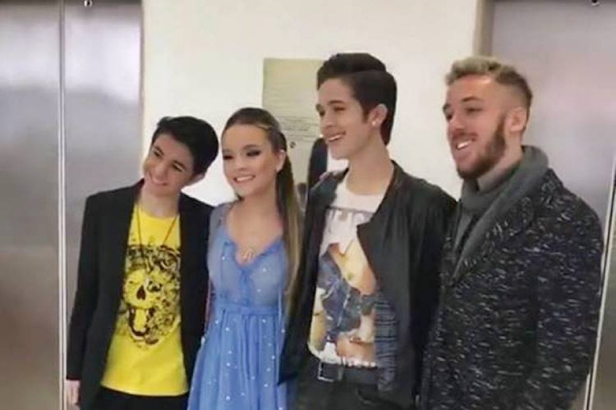 Larissa Manoela conta como reagiu às cenas de filme com o ex João