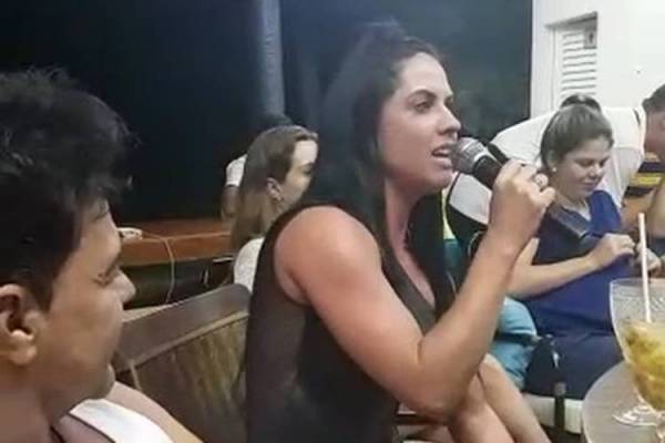 Graciele Lacerda posta vídeo cantando/Instagram