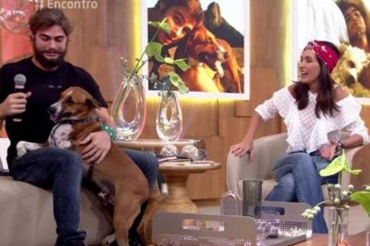 Rafael Vitti com o seu cachorro e Fátima Bernardes - Reprodução/TV Globo