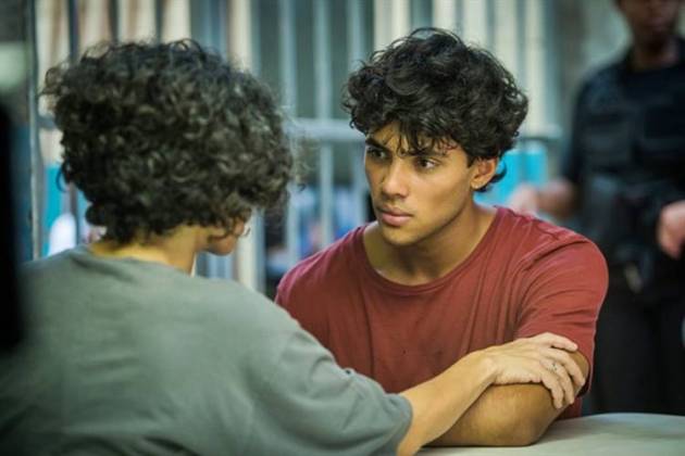 Malhação: Érico tem um encontro emocionado com a mãe na cadeia (Globo/Raquel Cunha)