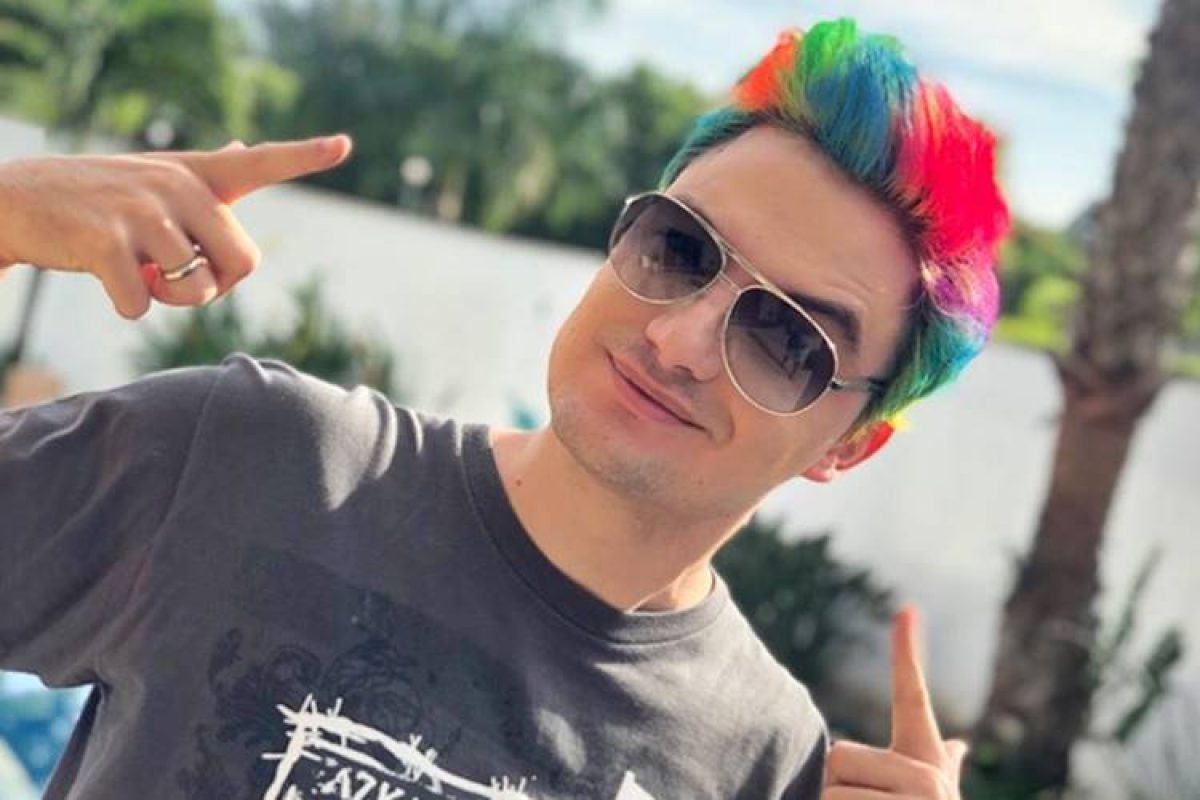 Vaza nude de Felipe Neto e youtuber se manifesta no Twitter - Área VIP