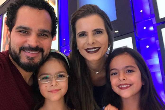 Filhas Gêmeas De Luciano Camargo Ganham Perfil No Instagram Área Vip