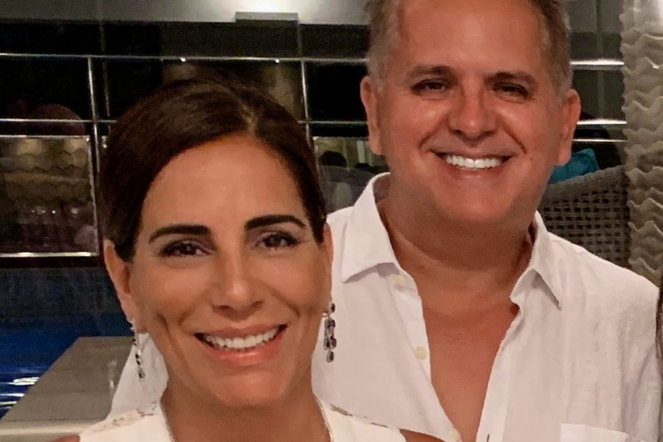 Gloria Pires Celebra Premio Do Documentario Do Marido Orlando Morais