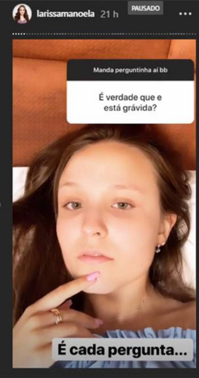 Larissa Manoela é questionada sobre gravidez e debocha Área VIP