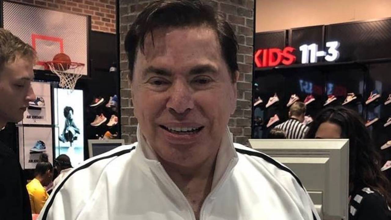 Com Novo Visual Silvio Santos Esta De Volta Ao Sbt Veja