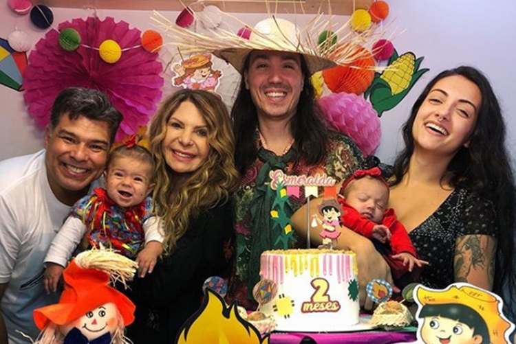 Elba e família reprodução Instagram