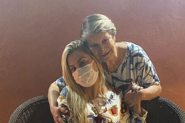 A esposa do cantor sertanejo Leonardo e a sua mãe, Eponina - Reprodução: Instagram