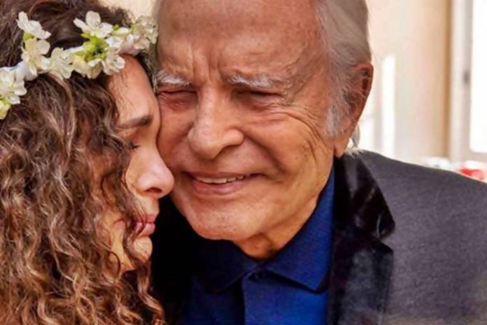 Aos 93 anos, Cid Moreira celebra 20 anos de casamento ao ...