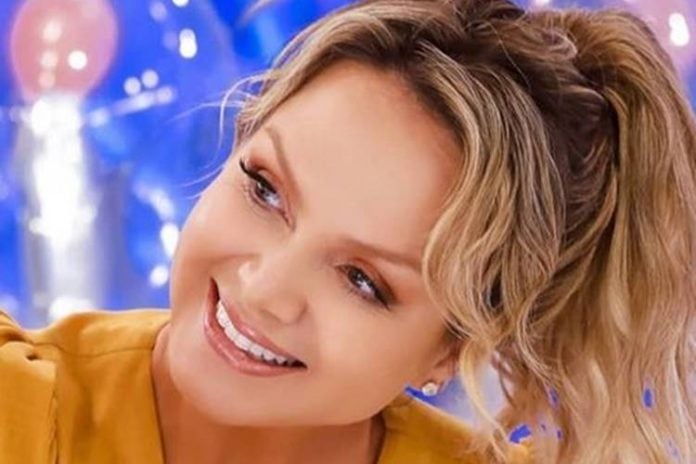 Eliana completa 47 anos de vida e recebe felicitações de Xuxa, Angélica e Mara - Foto: Reprodução/SBT