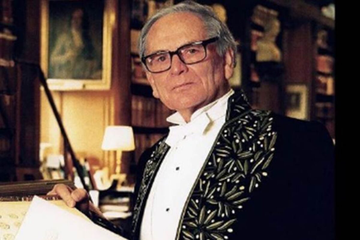 Ícone da moda, Pierre Cardin morre aos 98 anos