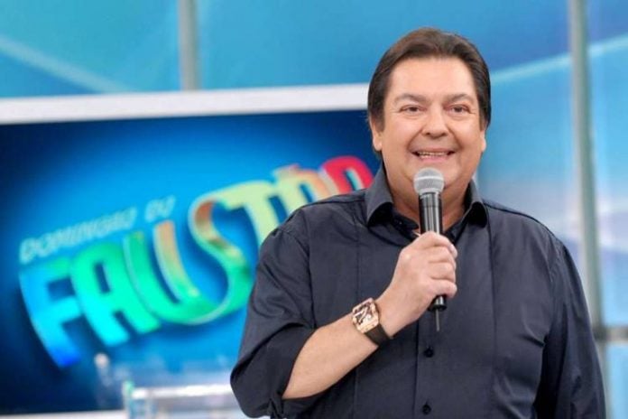 Salário de Faustão na Rede Globo é revelado, saiba quanto o apresentador ganha! - Foto: Reprodução/Rede Globo