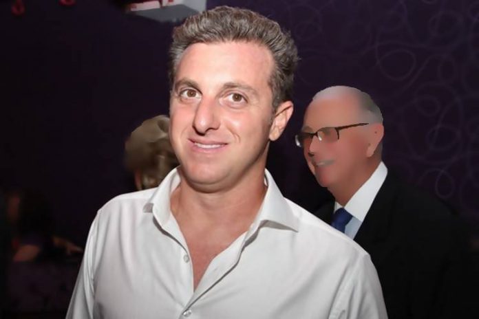 Luciano Huck tem data para deixar Rede Globo, pois pretende disputar por cargo presidencial - Foto: Thiago Duran / AgNews