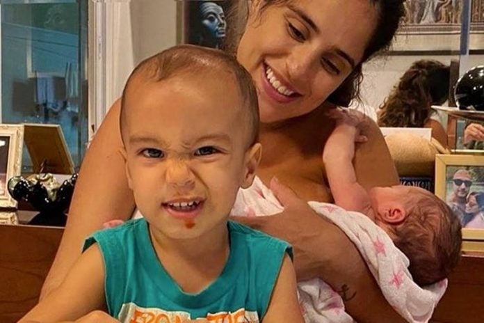 Camilla Camargo compartilha foto inédita de parto da segunda filha - Foto: Reprodução/ Instagram