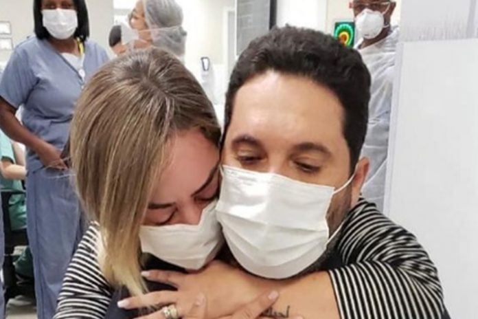 Deia Cypri e marido Edson Cadorini foto reprodução Instagram