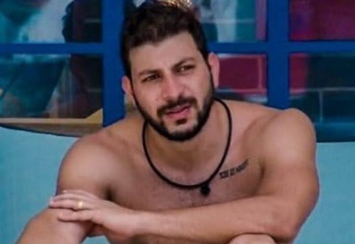 Bbb21 Caio Analisa Sua Situação No Reality “se Eu Não For Líder To