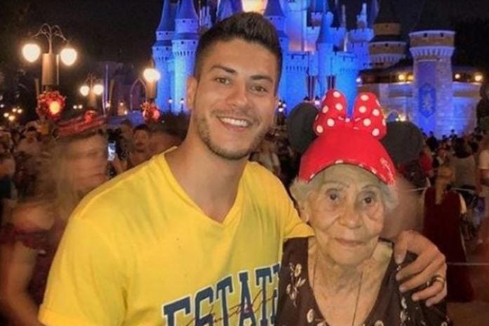 Arthur Aguiar e tia foto reprodução Instagram