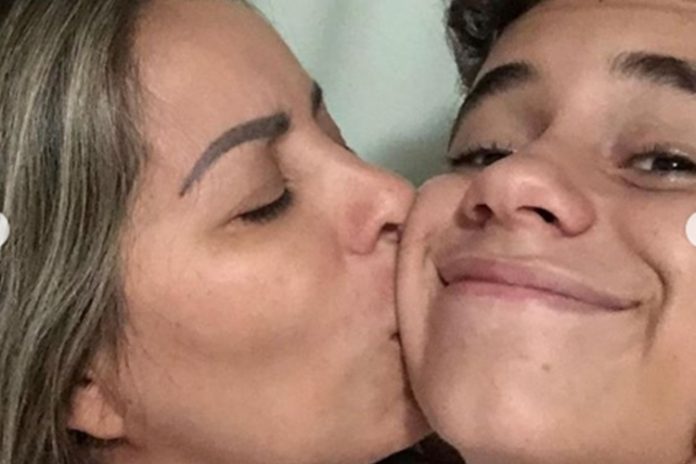 Walkyria Santos e filho Lucas reprdução Instagram