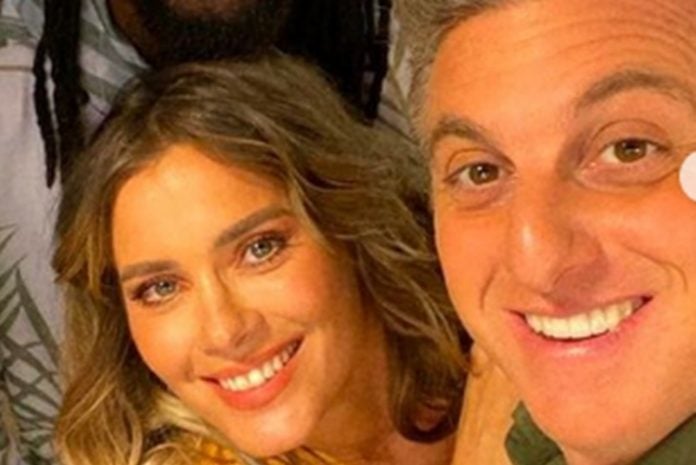 Carolina Dieckmann e Luciano Huck reprodução Instagram