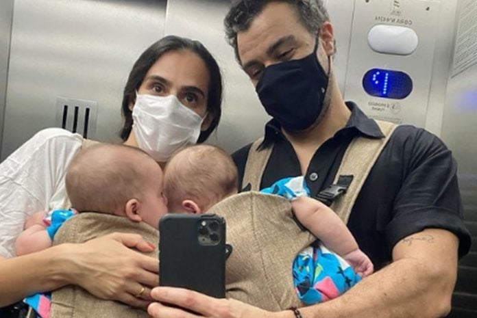 Marcella Fogaça e Joaquim Lopes com as filhas instagram