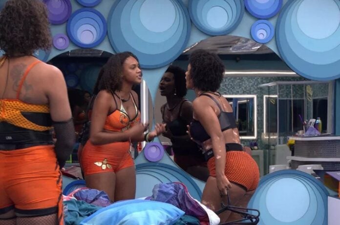 Nátalia e Jessilane no BBB22 (Foto: Reprodução/TV Globo)