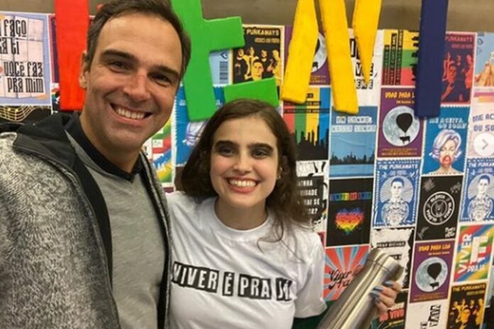 Tadeu Schmidt e filha Valentina reprodução Instagram