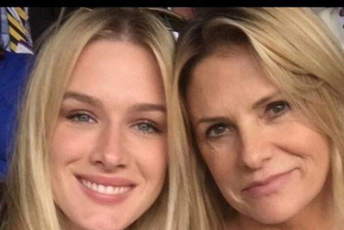 Fiorella Mattheis e sua mãe Sandra Gelli reprodução Instagram