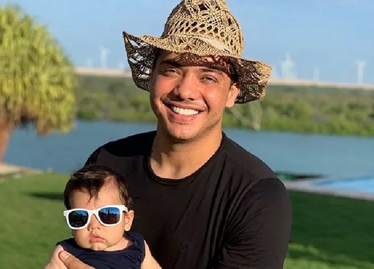 Wesley Safadão e Dom (Foto: Instagram)