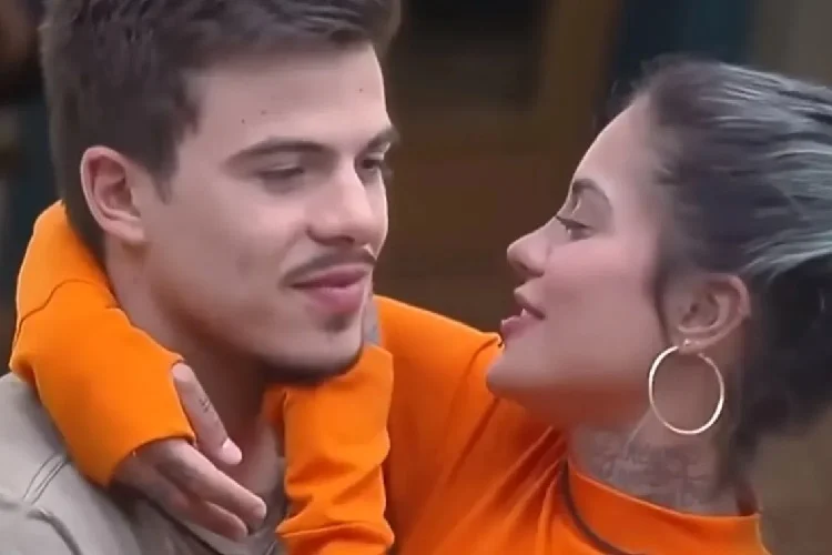 Thomaz Costa e Tati Zaqui (Foto: Payplus)