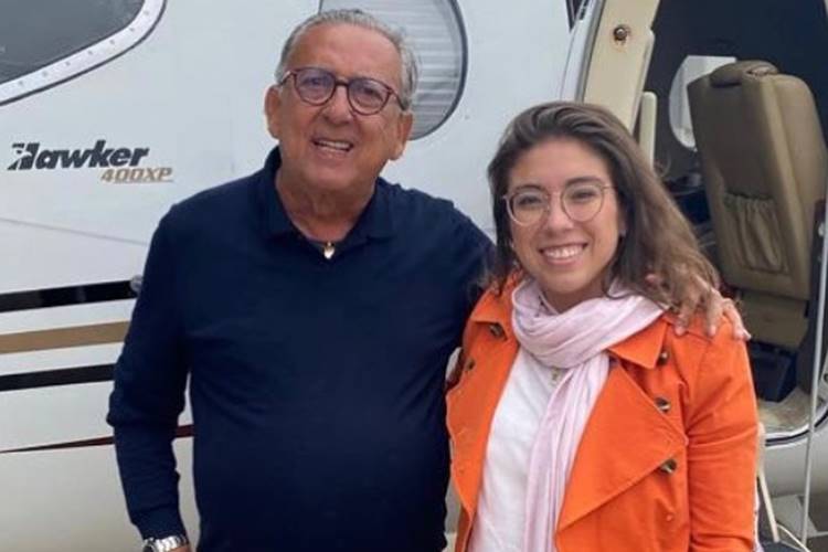 Galvão e Vicky Bueno