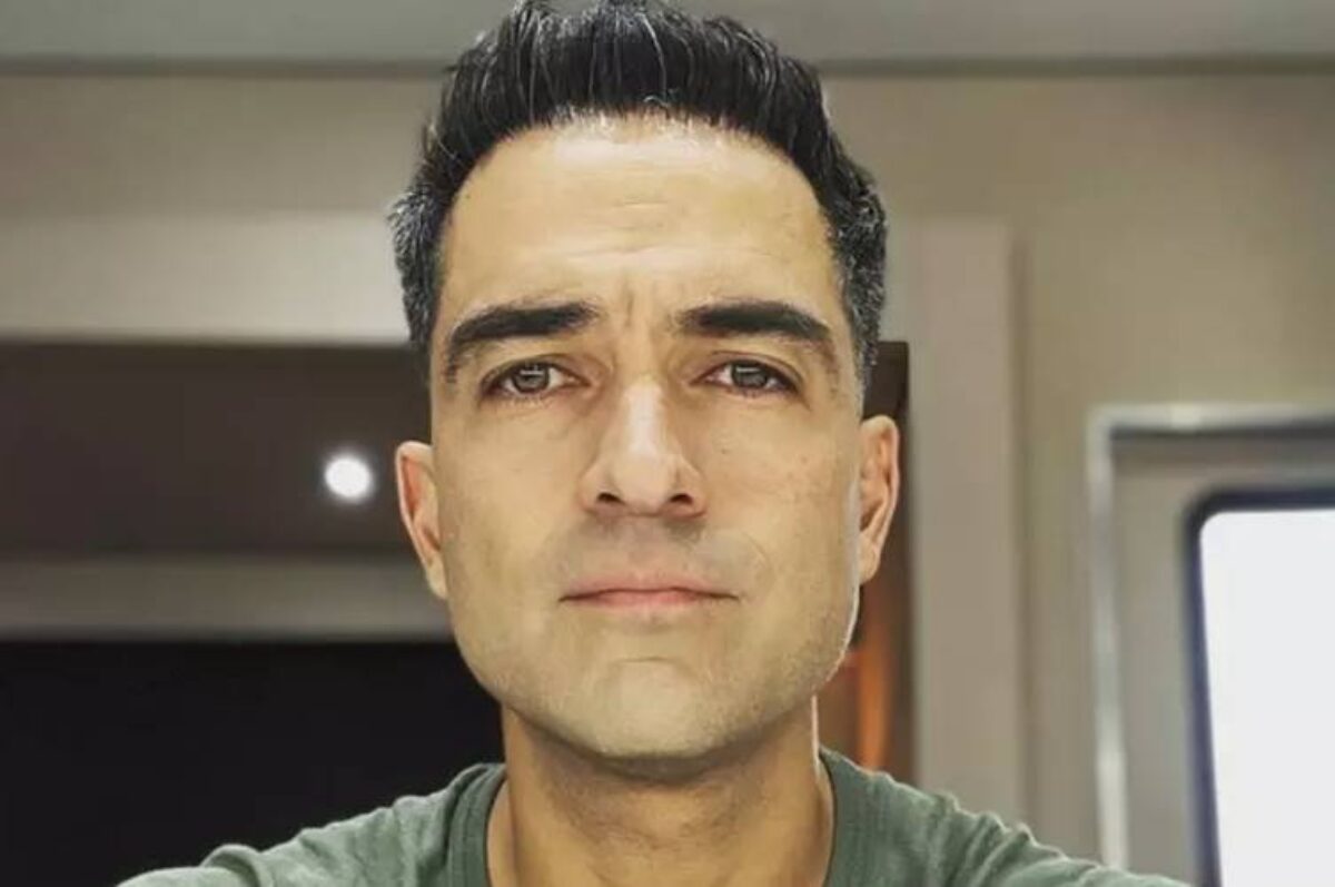 Alfonso Herrera se declara 'rebelde' para promover trabalho e irrita fãs:  'Como se atreve?