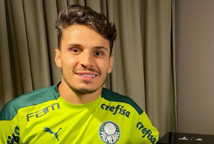 Raphael Veiga, Jogador Do Palmeiras, Faz Anúncio Emocionante Aos Fãs ...