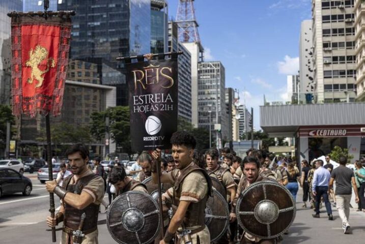 Ação de Reis na Avenida Paulista - Foto: Edu Moraes/ Record TV