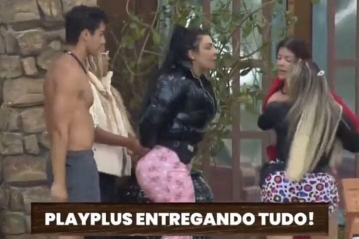 A Fazenda - RecordTV/ Playplus