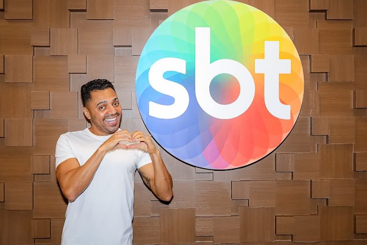 Programa de Tirullipa fica na corda bamba e pode sair do ar no SBT