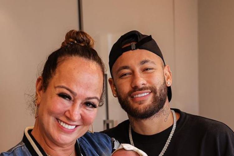 Nadine Gonçalves e Neymar