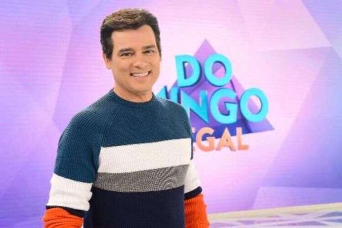 Celso Portiolli, apresentador do Domingo Legal (Divulgação/SBT)