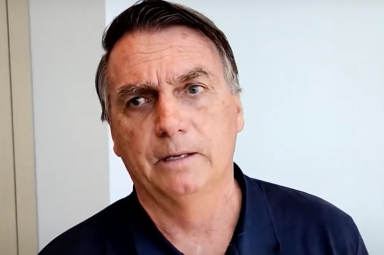 Jair Bolsonaro se pronuncia após explosão em Brasília: ‘Maluco’