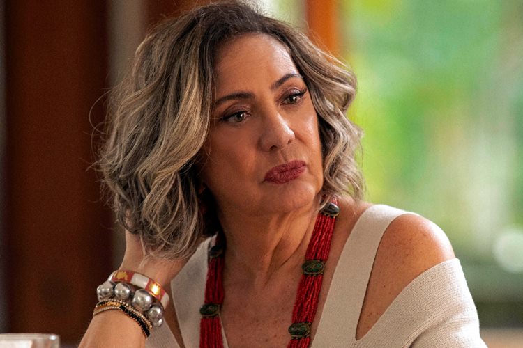 Berta (Eliane Giardini) em Mania de Você