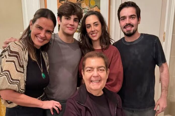Rodrigo Silva e os familiares famosos