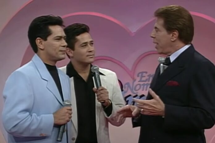 Leandro e Leonardo com Silvio Santos