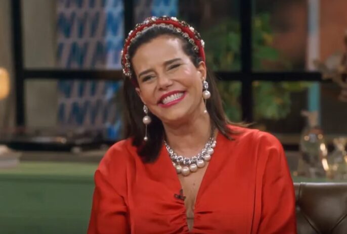 Narcisa Tamborindeguy no 'Conversa com Bial' — Foto: Globo