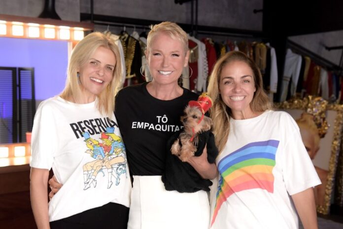 Xuxa e duas ex-Paquitas