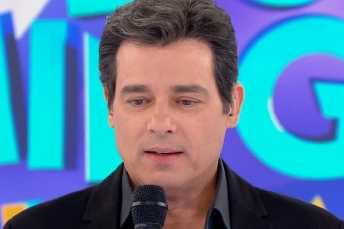 Celso Portiolli usou as redes sociais para fazer o desabafo (Reprodução: SBT)