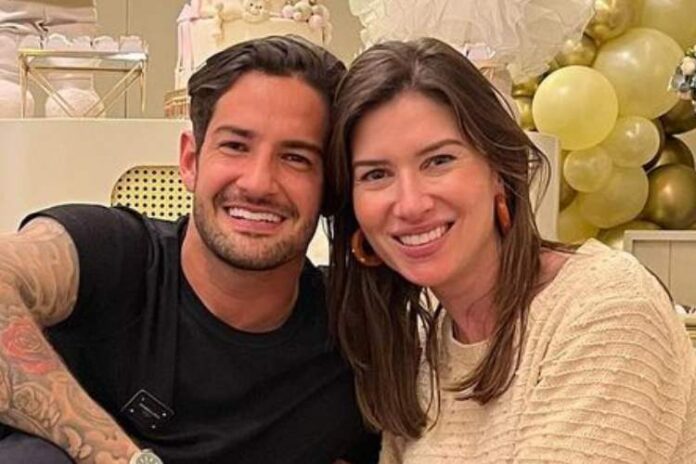  Alexandre Pato ao lado da esposa Rebeca Abravanel, mãe de seu único filho (Foto: Reprodução/Instagram)