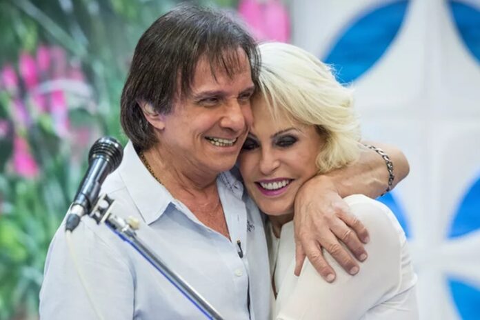 Roberto Carlos e Ana Maria Braga no Mais Você - Foto: Foto: João Cotta / TV Globo