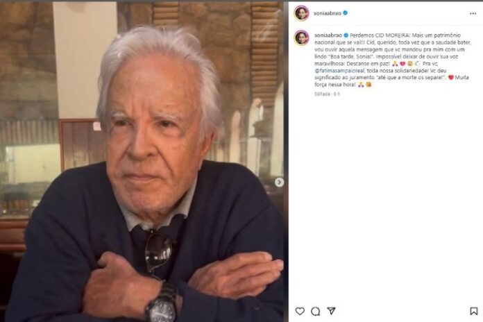 Sonia Abrão lamentando a morte de Cid Moreira - (Reprodução: Instagram)