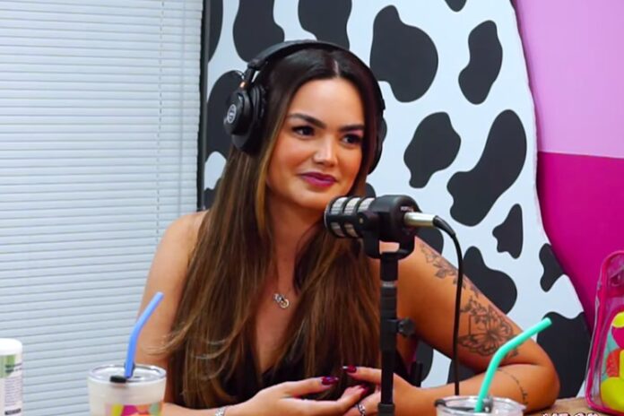 Suzanna Freitas, filha de Latino com Kelly Key - Foto: YouTube