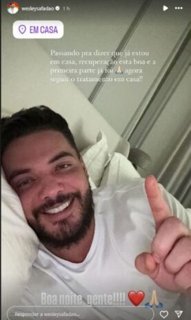 Wesley Safadão comunicando aos fãs a alta médica (Reprodução: Instagram)