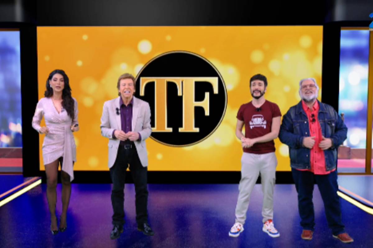 Atuais apresentadores do TV Fama, Nelson Rubens, Flávia Noronha, Leão Lobo e Fefito (Divulgação/RedeTV!)