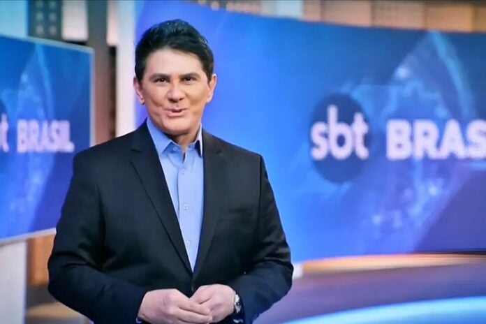 César Filho durante a nova chamada do SBT Brasil (Reprodução: SBT)